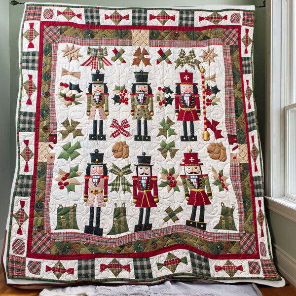 Nutcracker Christmas XR2406004CL Quilt - Image 3