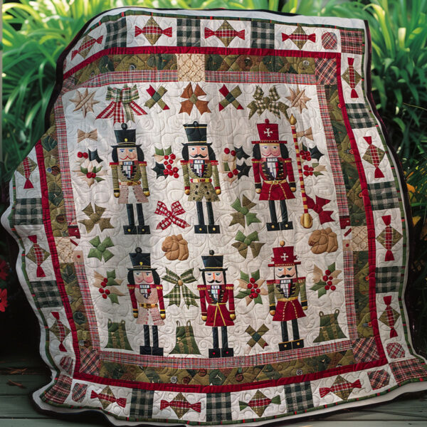 Nutcracker Christmas XR2406004CL Quilt - Image 2